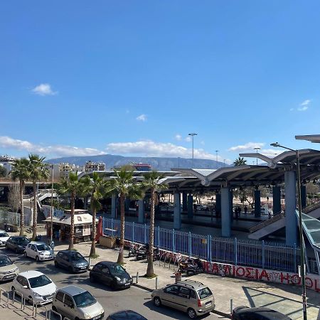 Little John Luxury Apartment Piraeus Bagian luar foto
