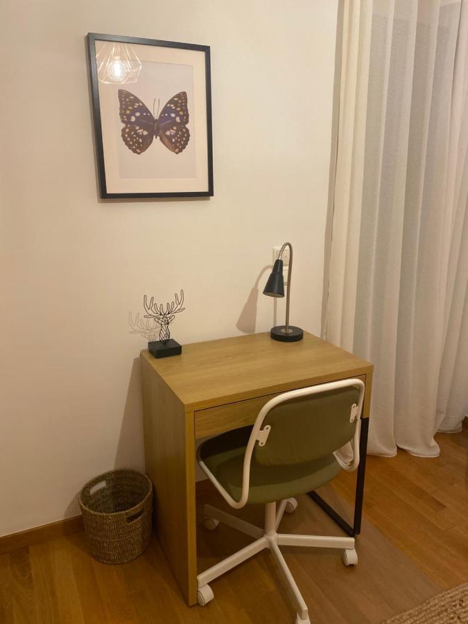 Little John Luxury Apartment Piraeus Bagian luar foto