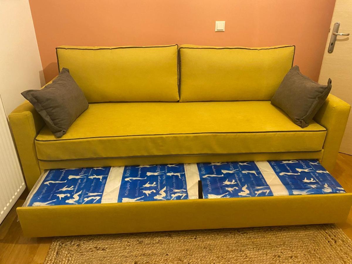 Little John Luxury Apartment Piraeus Bagian luar foto